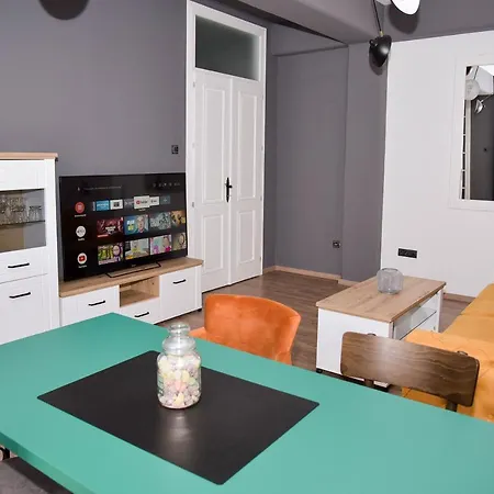 Apartment Apartman Aleksandar *